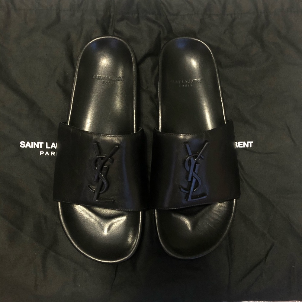 Women Saint Laurent Paris slides